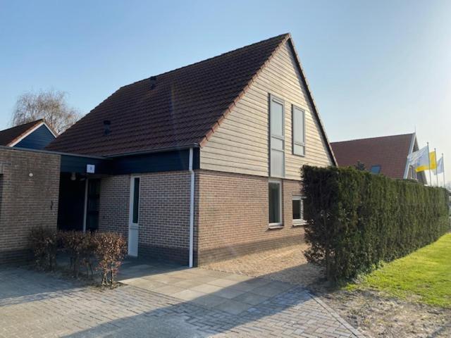 Hvz Narcis 10P Hotel Heinkenszand Exterior photo